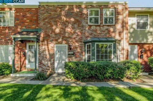 6321 Van Maren Ln, Citrus Heights, CA 95621-4916