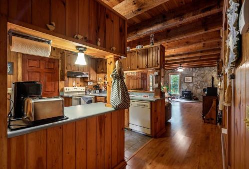 4895 Old Burnt Mtn Rd, Big Canoe GA  30143-2204 exterior