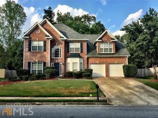 3569 Rolling Hills Dr, Suwanee, GA 30024-7440