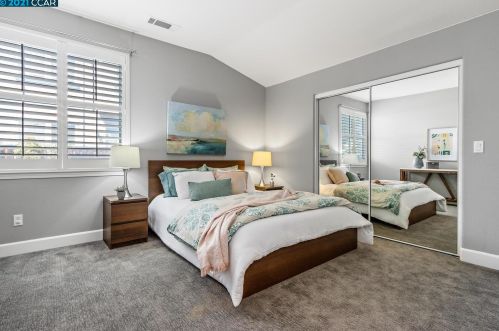 1017 Laurel Tree Dr, Concord CA  94521-5433 exterior