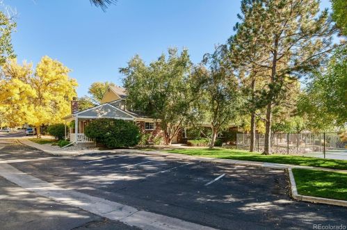 7166 Bentley Cir, Englewood CO 80112-1186 exterior