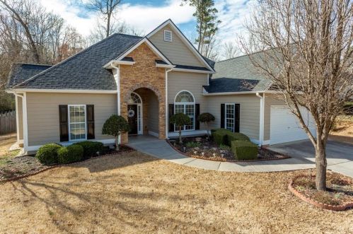 45 Parklin Dr, Hiram, GA 30141-2781