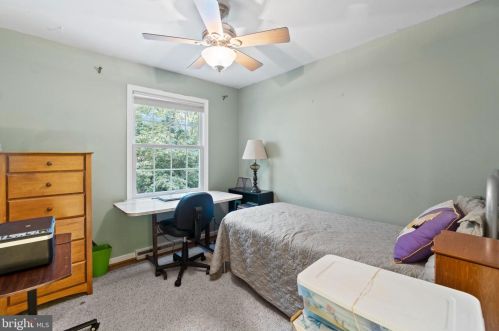 181 Berrywood Dr, Severna Park MD 21146-2030 exterior