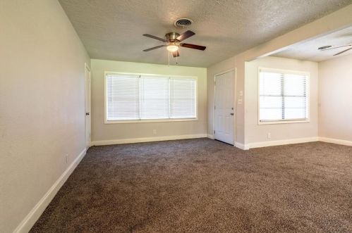 1706 Robin Ave, Orange, TX 77632-4669