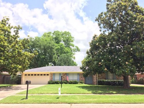 7513 University Dr, Shreveport LA  71105-5420 exterior