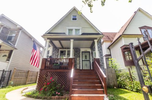 5339 Ferdinand St, Chicago, IL 60644-1937