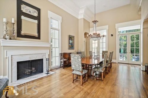 3281 Habersham Rd, Atlanta GA 30305-1170 exterior