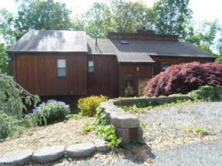 928 Vandalia Rd, Morgantown WV  26501-6250 exterior