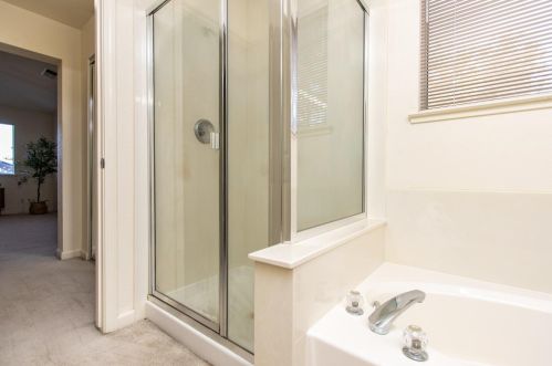 962 Ashford Dr, Turlock CA 95382-0262 exterior