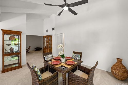 1213 Kaeleku St, Honolulu HI  96825-3005 exterior