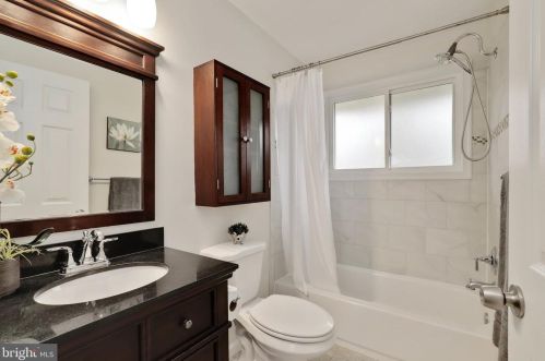 1810 Tilton Dr, Silver Spring MD 20902-4010 exterior