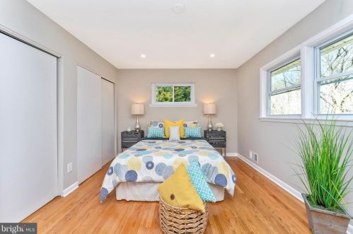 908 Devere Dr, Silver Spring MD 20903-1625 exterior