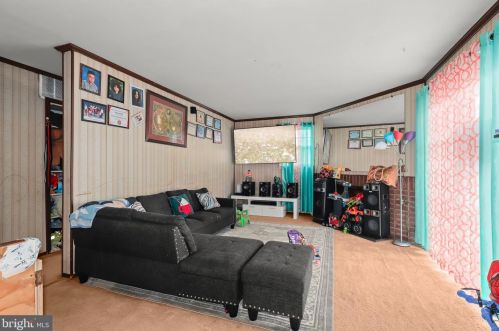 320 University Blvd, Silver Spring, MD 20901-1946