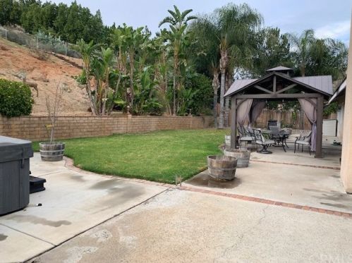 5595 Via Escalante, Riverside CA  92509-5563 exterior