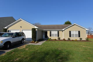 1008 Keltic Cir, Chesapeake, VA 23323-2735