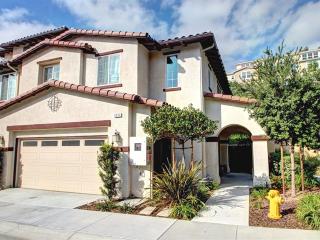 6935 Brass Pl, Carlsbad, CA 92009-5210