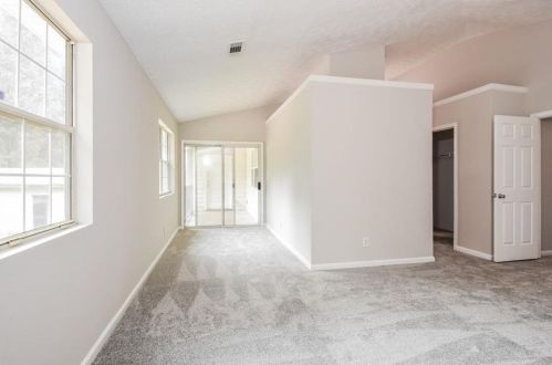 65 Belk Rd, Newnan, GA 30263-1700