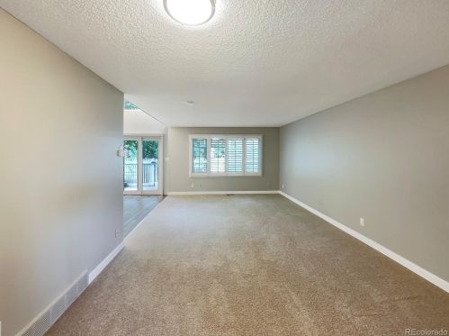 2863 Lansing Way, Aurora CO  80014-3006 exterior