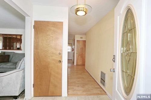 214 Emerson Ave, Paterson NJ  07502-1349 exterior