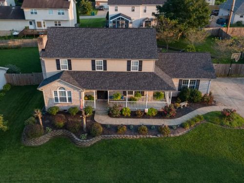 108 Mulberry Dr, Hurricane WV  25526-8925 exterior