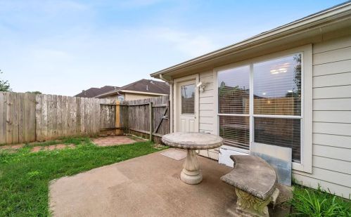 1030 Bahia Vis Dr, Richmond TX 77406-2850 exterior