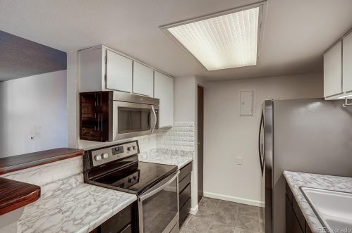 13333 Asbury Dr, Aurora CO  80014-6550 exterior