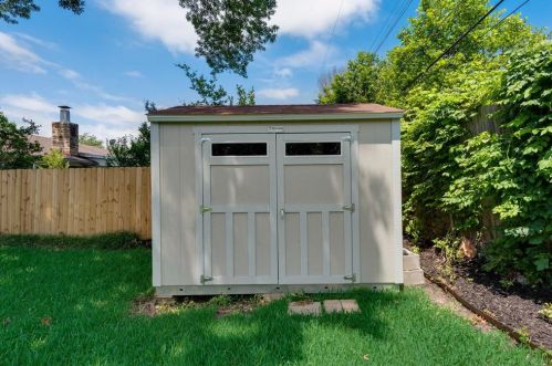 7000 Treehaven Rd, Fort Worth TX  76116-9034 exterior