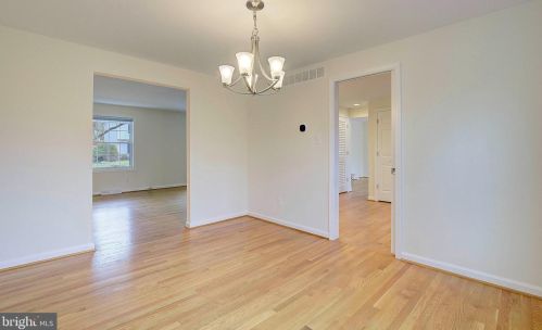 5026 Round Tower Pl, Columbia MD  21044-1322 exterior