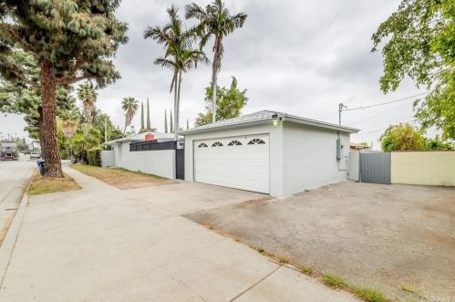 5403 Mavis Ave, Whittier, CA 90601-2122