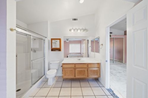 145 Cape Elizabeth Way, Riverside CA  92506-6180 exterior