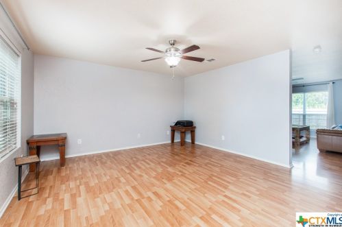 2002 Madison Ct, Morgans Point TX  76513-1370 exterior