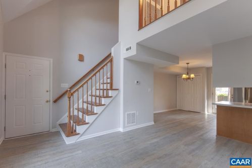 1231 Gristmill Dr, Charlottesville, VA 22902-8742