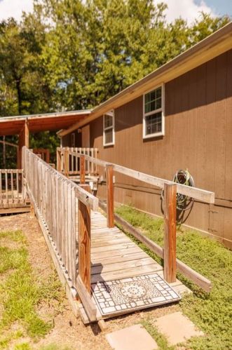 790 Los Altos Rd, Waskom TX 75692-6623 exterior