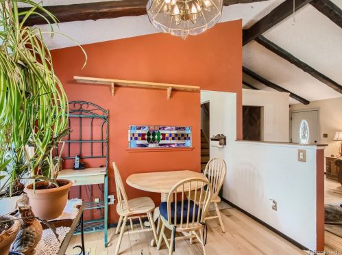 18179 60 Ave, Denver CO 80403-1050 exterior