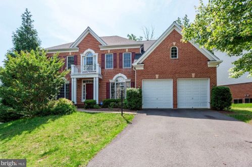 4756 Grand Masters Way, Woodbridge, VA 22192-5553