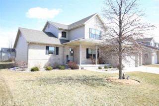1806 Whistling Way, Normal IL  61761-5649 exterior