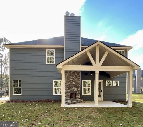 204 Davis Rd, Lagrange, GA 30241-2546