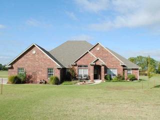 836 County Street 2921, Tuttle, OK 73089-2423