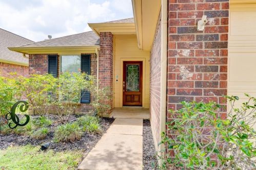 26311 Christen Canyon Ln, Richmond TX 77406-5465 exterior