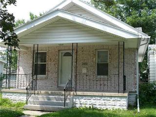 2052 Barrows St, Toledo OH  43613-4504 exterior
