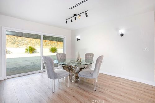 3579 Pontiac St, Glendale CA  91214-1822 exterior