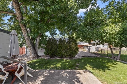 4557 Acoma St, Englewood CO 80110-5741 exterior