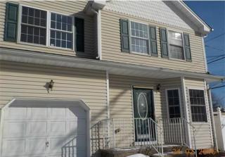 20 Highland Ave, Keasbey, NJ 08832-1134