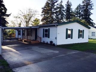 9702 5th Avenue Ct, Tacoma, WA 98444-5971
