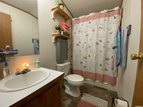 684 1400, Vernal UT  84078-8737 exterior