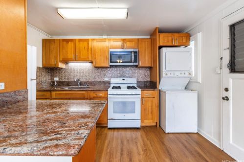 2009 Waiola St, Honolulu HI  96826-2646 exterior