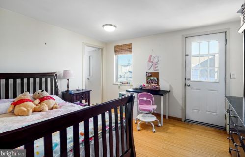 1313 11 St, Philadelphia PA 19147-5601 exterior