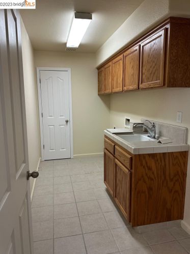 3586 Point Sur Dr, Madera, CA 93637-6715