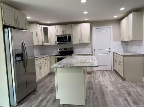 2802 Ridge Dr, Westminster CO  80020-1060 exterior