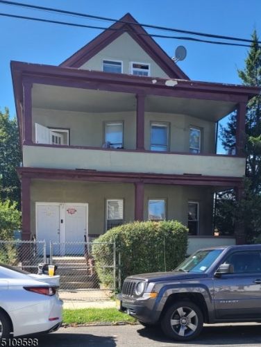 255 Temple St, Paterson, NJ 07522-3114
